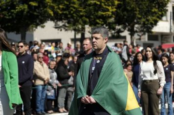 Foto - Desfile Cívico -  Comemoração do Bicentenário da Independência do Brasil 