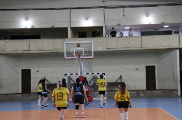 Foto - CAMPEONATO MUNICIPAL DE BASQUETE FEMININO