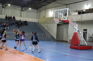 Foto - CAMPEONATO MUNICIPAL DE BASQUETE FEMININO