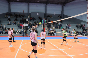 Foto - CAMPEONATO MUNICIPAL DE VÔLEI FEMININO 