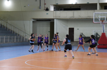 Foto - CAMPEONATO MUNICIPAL DE BASQUETE FEMININO