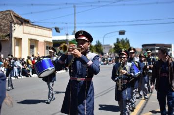 Foto - Desfile Cívico -  Comemoração do Bicentenário da Independência do Brasil 