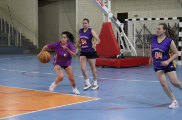 Foto - CAMPEONATO MUNICIPAL DE BASQUETE FEMININO
