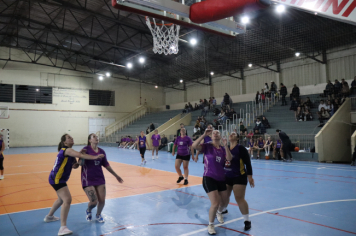 Foto - CAMPEONATO MUNICIPAL DE BASQUETE FEMININO