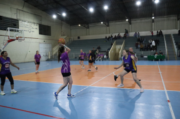Foto - CAMPEONATO MUNICIPAL DE BASQUETE FEMININO