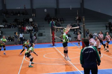 Foto - CAMPEONATO MUNICIPAL DE VÔLEI FEMININO 