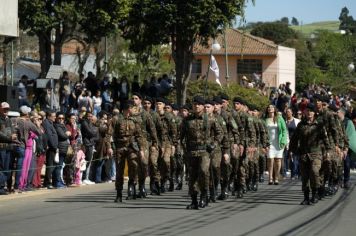 Foto - Desfile Cívico -  Comemoração do Bicentenário da Independência do Brasil 