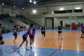 Foto - CAMPEONATO MUNICIPAL DE BASQUETE FEMININO