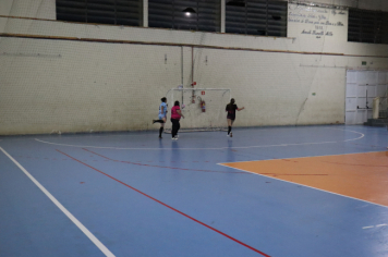 Foto - CAMPEONATO POPULAR MUNICIPAL DE FUTSAL FEMININO