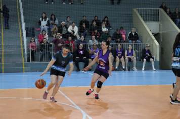 Foto - CAMPEONATO MUNICIPAL DE BASQUETE FEMININO