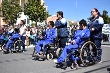 Foto - Desfile Cívico -  Comemoração do Bicentenário da Independência do Brasil 