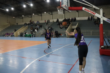 Foto - CAMPEONATO MUNICIPAL DE BASQUETE FEMININO