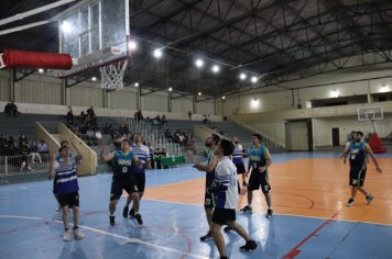 Foto - CAMPEONATO MUNICIPAL DE BASQUETE MASCULINO