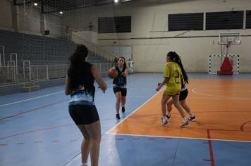Foto - CAMPEONATO MUNICIPAL DE BASQUETE FEMININO
