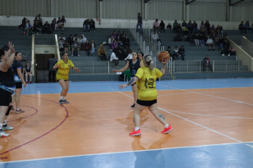 Foto - CAMPEONATO MUNICIPAL DE BASQUETE FEMININO