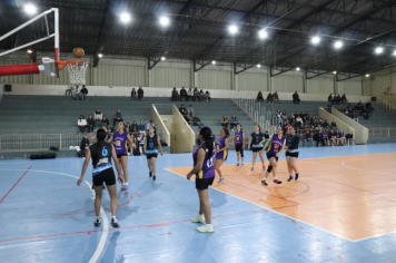 Foto - CAMPEONATO MUNICIPAL DE BASQUETE FEMININO