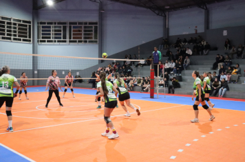 Foto - CAMPEONATO MUNICIPAL DE VÔLEI FEMININO 