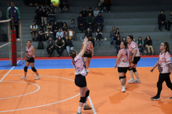Foto - CAMPEONATO MUNICIPAL DE VÔLEI FEMININO 