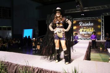 Foto - Concurso elege Rainha, 1ª e 2ª Princesas do II Piraí Rodeo Fest