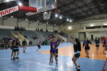 Foto - CAMPEONATO MUNICIPAL DE BASQUETE FEMININO