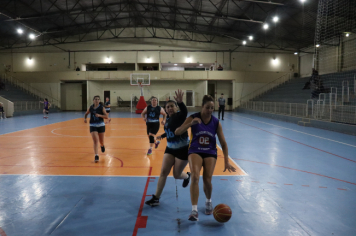Foto - CAMPEONATO MUNICIPAL DE BASQUETE FEMININO