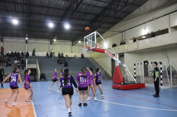 Foto - CAMPEONATO MUNICIPAL DE BASQUETE FEMININO