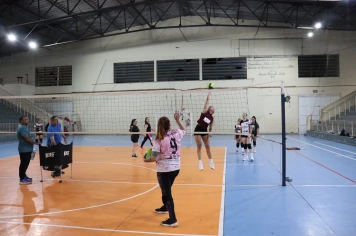 Foto - SELETIVA DE VOLEIBOL FEMINO