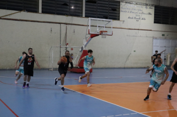 Foto - CAMPEONATO MUNICIPAL DE BASQUETE MASCULINO