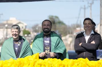 Foto - Desfile Cívico -  Comemoração do Bicentenário da Independência do Brasil 