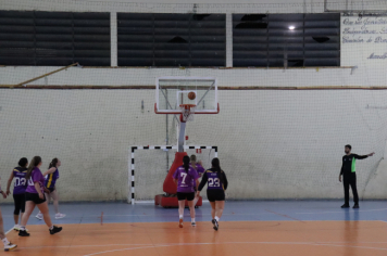 Foto - CAMPEONATO MUNICIPAL DE BASQUETE FEMININO