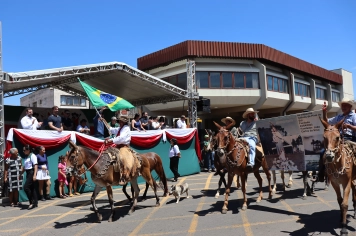 Foto - Desfile Cívico dos 145 anos de Piraí do Sul