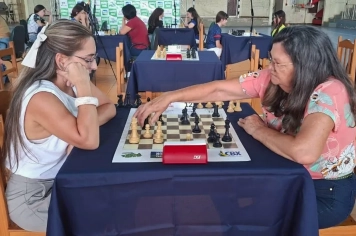 Foto - XI TORNEIO DE XADREZ DO DIA INTERNACIONAL DA MULHER