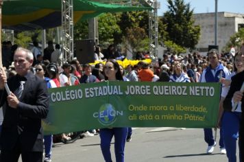 Foto - Desfile Cívico -  Comemoração do Bicentenário da Independência do Brasil 