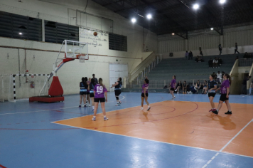 Foto - CAMPEONATO MUNICIPAL DE BASQUETE FEMININO