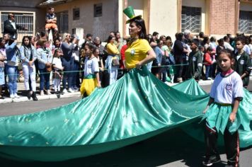 Foto - Desfile Cívico -  Comemoração do Bicentenário da Independência do Brasil 