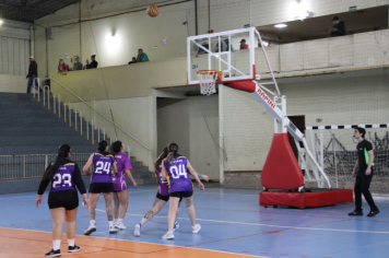 Foto - CAMPEONATO MUNICIPAL DE BASQUETE FEMININO