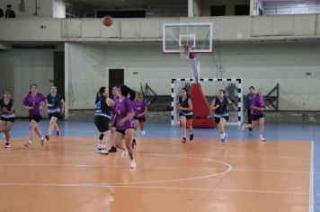 Foto - CAMPEONATO MUNICIPAL DE BASQUETE FEMININO