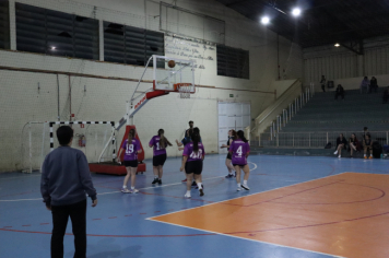 Foto - CAMPEONATO MUNICIPAL DE BASQUETE FEMININO