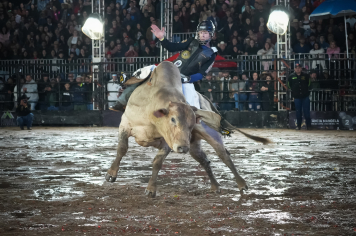 Foto - 4º PIRAÍ RODEO FEST - LEONARDO