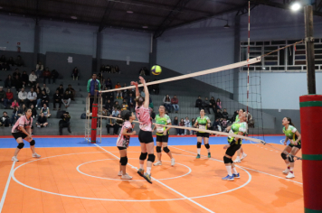 Foto - CAMPEONATO MUNICIPAL DE VÔLEI FEMININO 