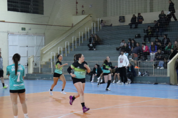 Foto - CAMPEONATO MUNICIPAL DE HANDEBOL FEMININO