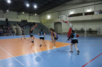 Foto - CAMPEONATO MUNICIPAL DE BASQUETE FEMININO
