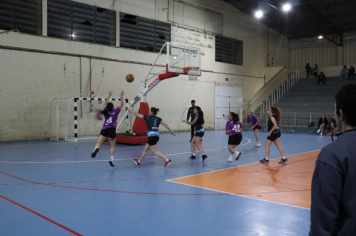 Foto - CAMPEONATO MUNICIPAL DE BASQUETE FEMININO