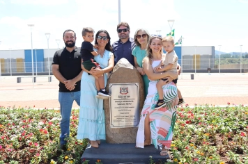Foto - Prefeitura inaugura Praça Rivadávia Vargas Neto e amplia espaços de convivência na cidade
