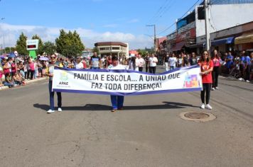 Foto - Desfile Cívico 2024