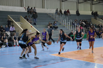 Foto - CAMPEONATO MUNICIPAL DE BASQUETE FEMININO