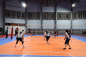 Foto - CAMPEONATO MUNICIPAL DE VÔLEI FEMININO 