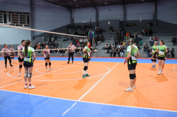 Foto - CAMPEONATO MUNICIPAL DE VÔLEI FEMININO 