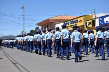 Foto - Desfile Cívico -  Comemoração do Bicentenário da Independência do Brasil 