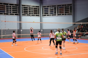 Foto - CAMPEONATO MUNICIPAL DE VÔLEI FEMININO 